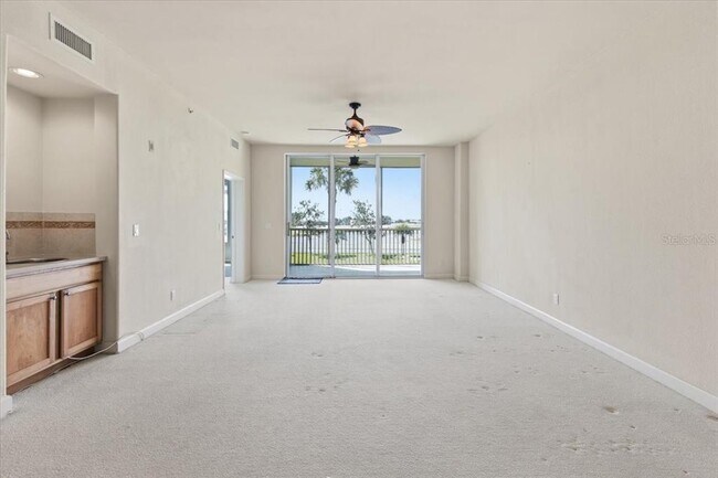 Building Photo - 10045 Links Ln