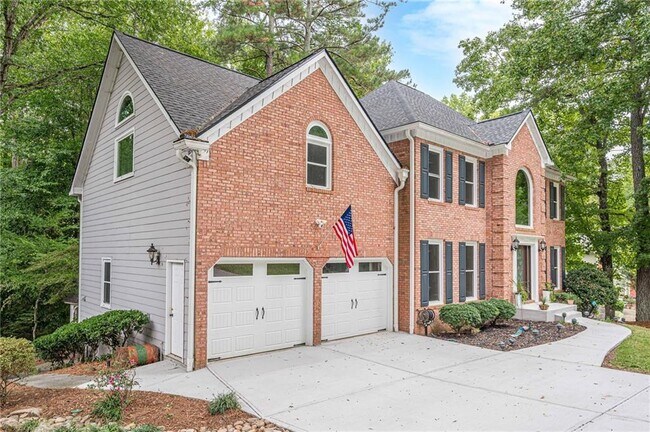 Building Photo - 461 Braidwood Walk NW