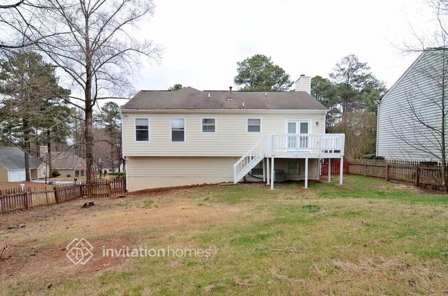 Building Photo - 1060 Heatherwood Ct
