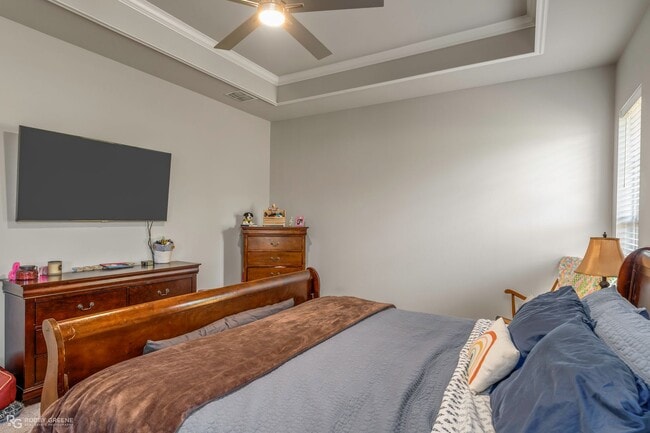 Building Photo - Modern 4BR Home w/ Bonus Room in Dogwood South