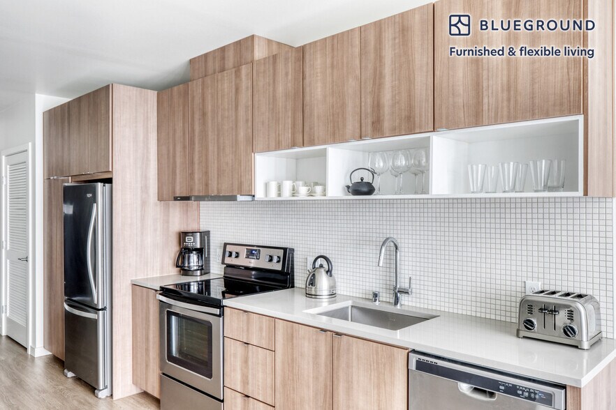 Building Photo - 120 Broadway-SI FL3-ID540