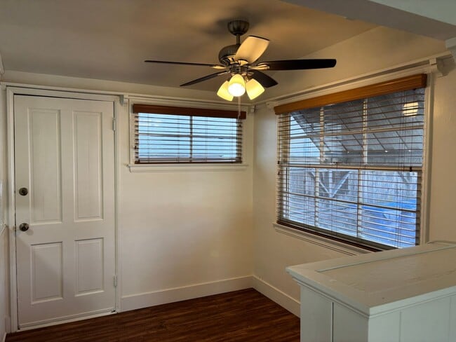 Building Photo - Kester Ave, 5069-5071