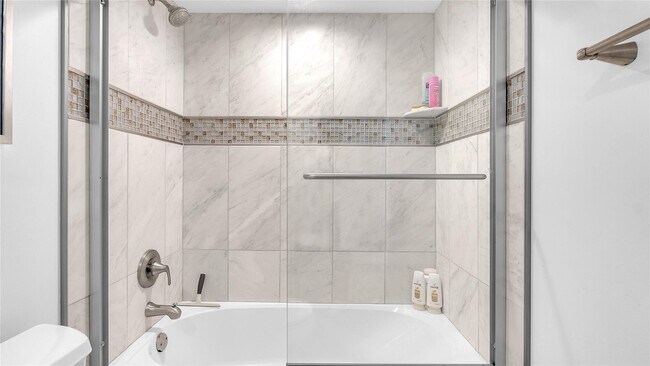 Building Photo - 400 Ocean Trail Way