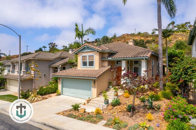 Building Photo - 15804 Caminito Cantaras