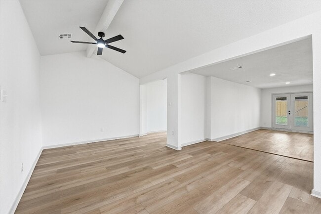 Building Photo - 3903 High Point Ln