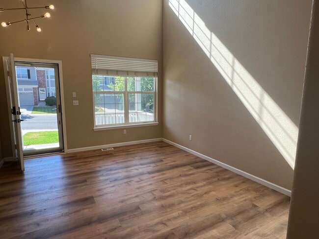 Building Photo - 4850 S Kirk Way