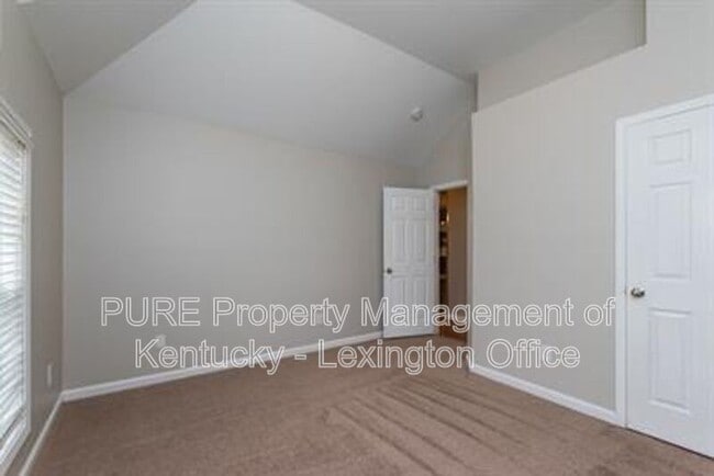 Building Photo - 4008 Bacopa Pl