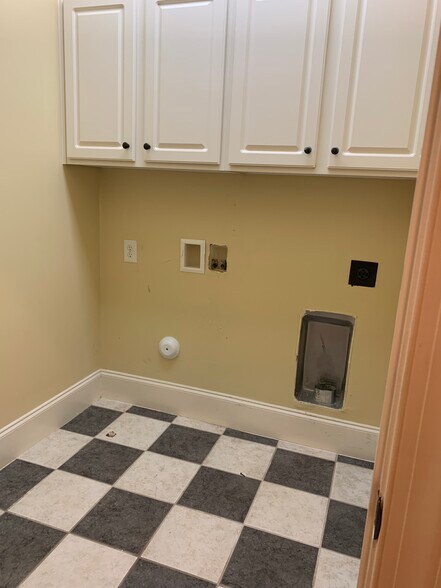 Building Photo - 3314 Starboard Way