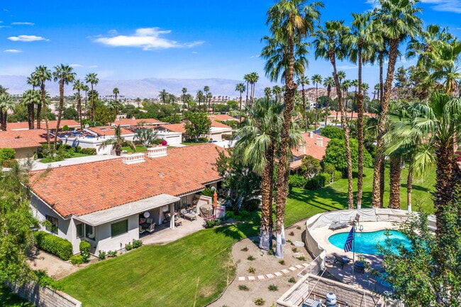 Building Photo - 78505 Vista Del Fuente