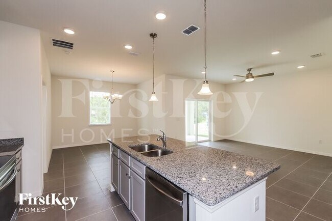 Building Photo - 142 Windsor Reserve Dr