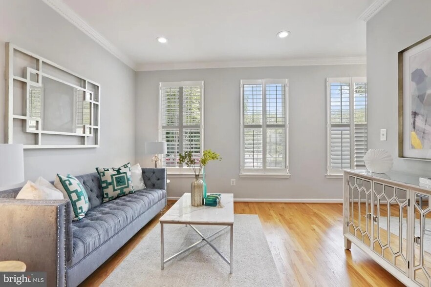 Living Room - 1236 Vintage Pl