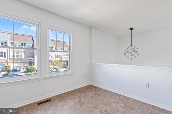 Building Photo - 7813 Flager Cir