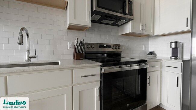 Building Photo - 870 SE 47th Terrace
