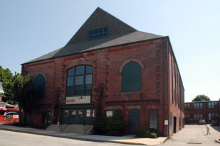 Building Photo - Opera House Apartments