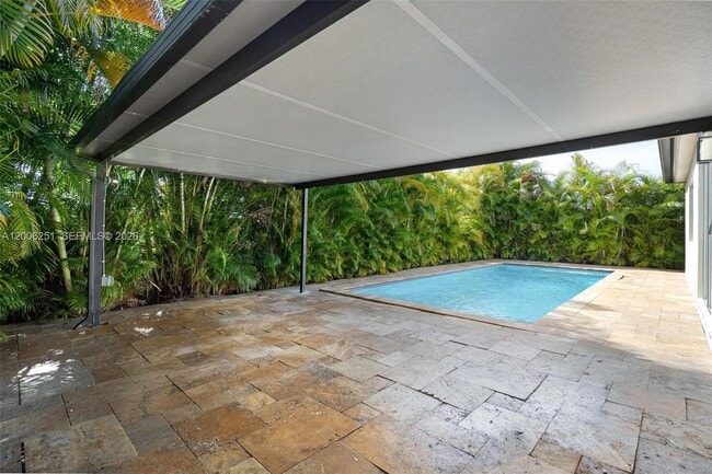 Building Photo - 1581 SW 155th Ct