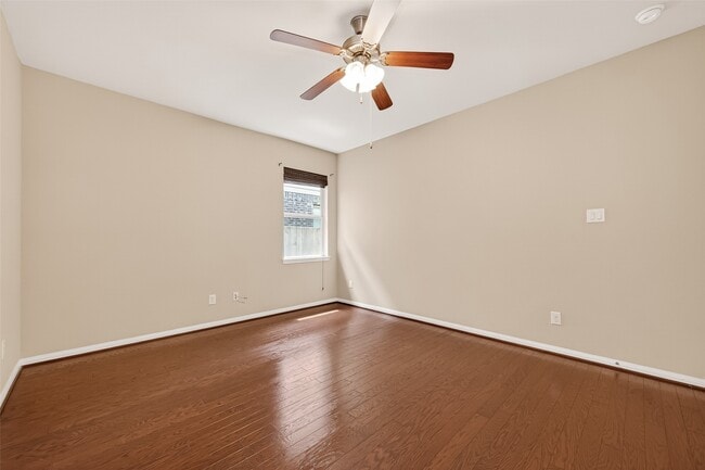 Building Photo - 111 Pheasant Run Dr