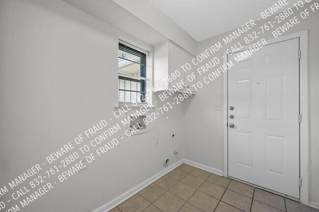 Building Photo - 13346 Purple Sage Rd