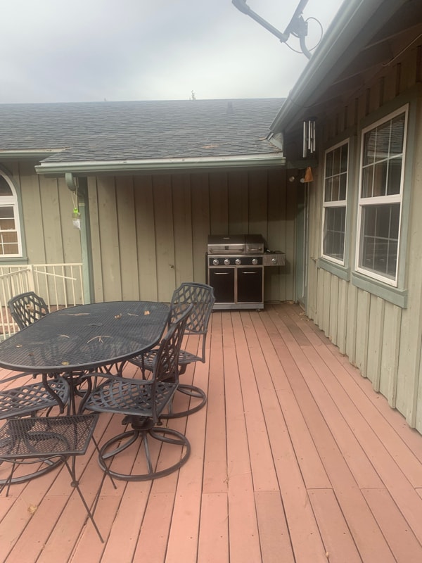 Building Photo - 1249 W Apache Ln