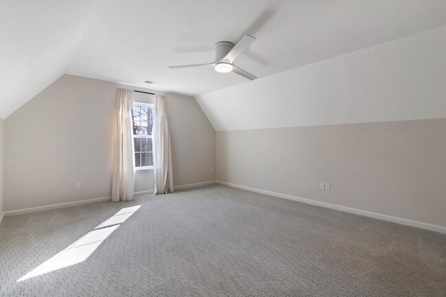 Building Photo - 55 VALLEY VIEW LANE Ln