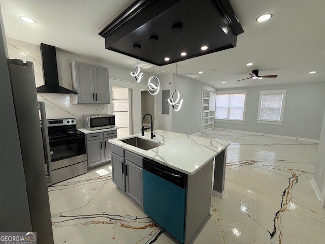 Building Photo - 2526 Center St NW