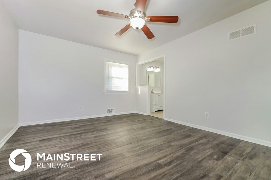 Building Photo - 7809 E 127 Terrace