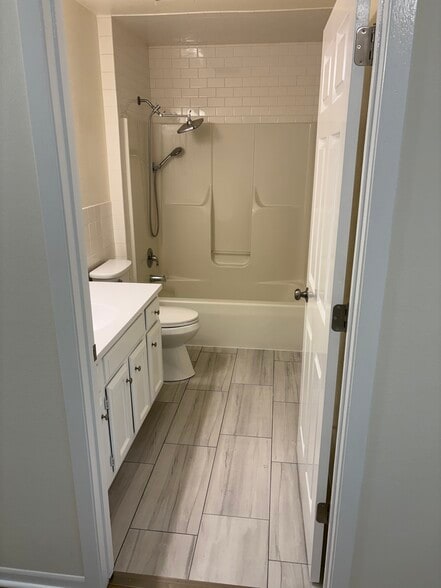 Building Photo - 2875 Cimarron Trl