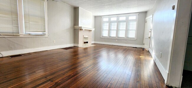 Building Photo - 134 Prospect St