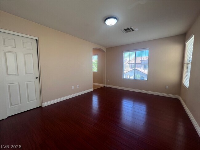Building Photo - 5063 W Dodge Ridge Ave
