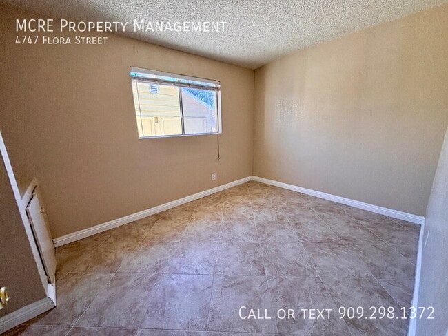 Building Photo - 4747 Flora St