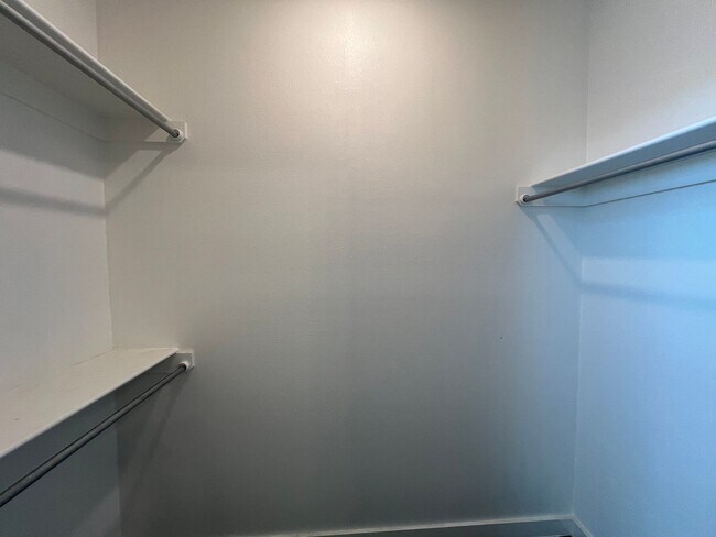 Building Photo - Stylish and Modern 3-Bedroom Duplex for Re...