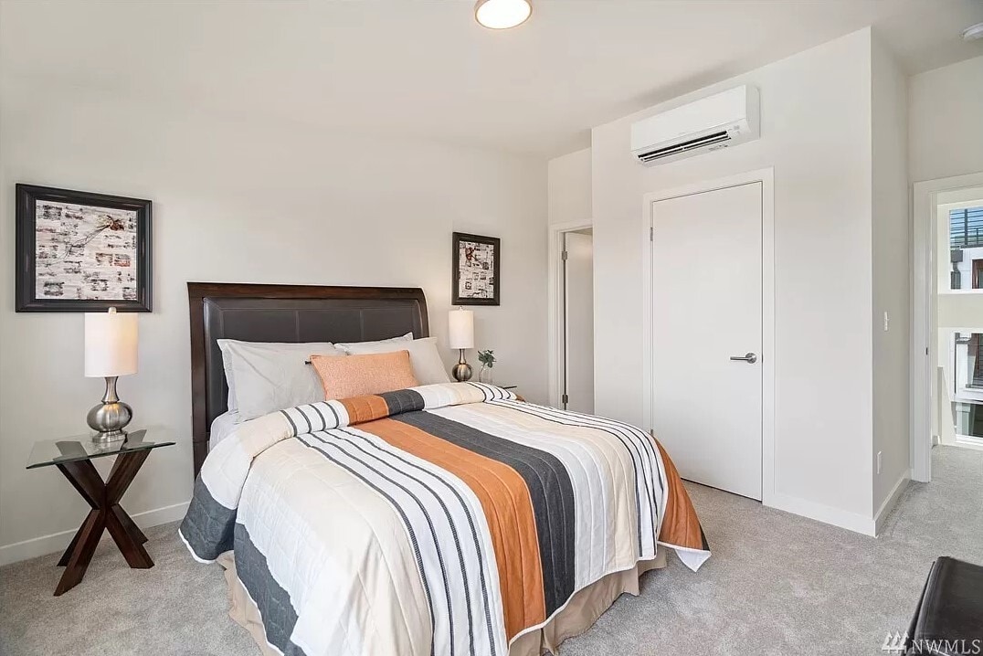 3rd Floor bedroom - 9268 50th Ave S