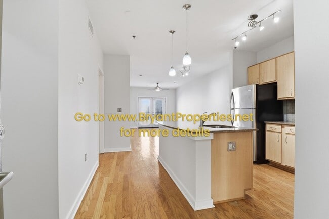 Building Photo - Bristol On Broadway Nashville