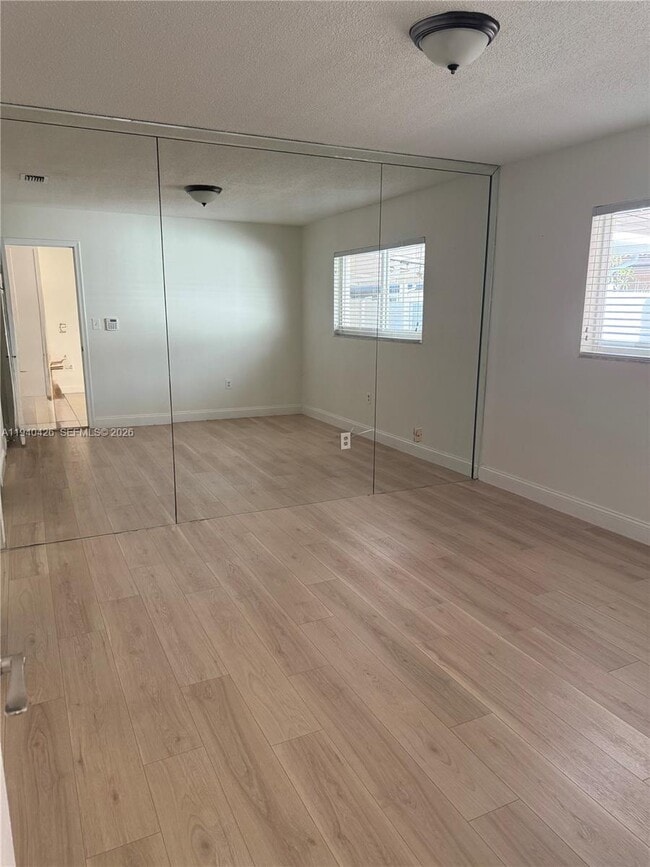 Building Photo - 11417 NW 87th Pl