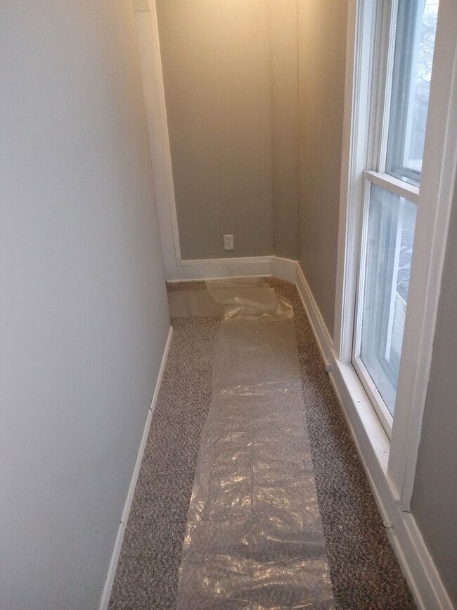 Building Photo - Large 5 Bedroom SW Canton Home for Rent