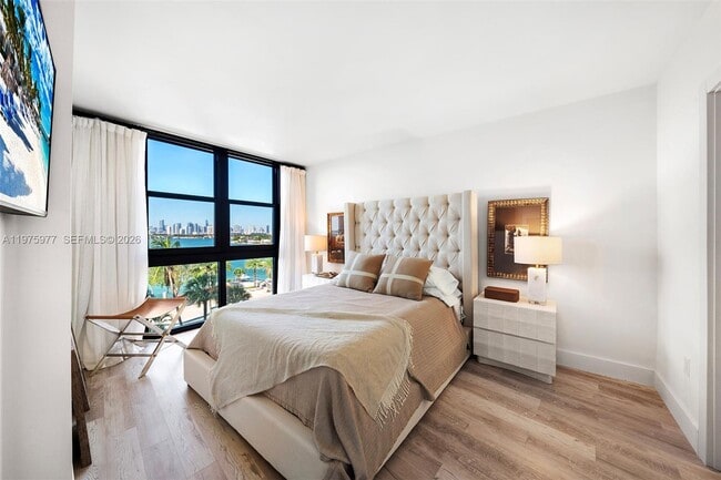 Building Photo - 9 Island Ave