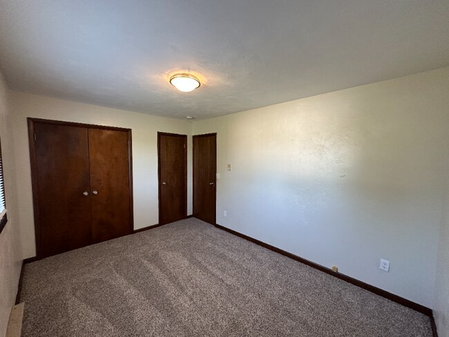 Building Photo - 6995 W 200 N