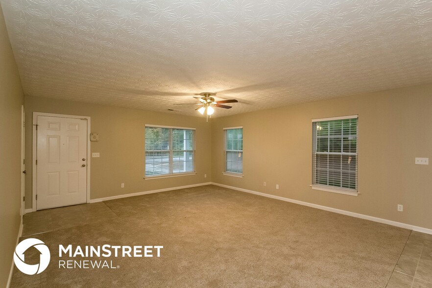 Building Photo - 7000 Brumley Cove Dr