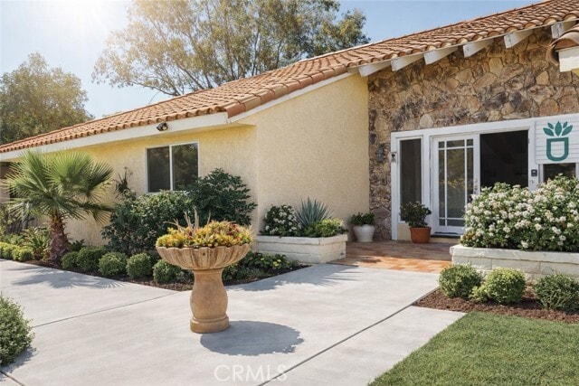 Building Photo - 17381 Canyon Heights Dr