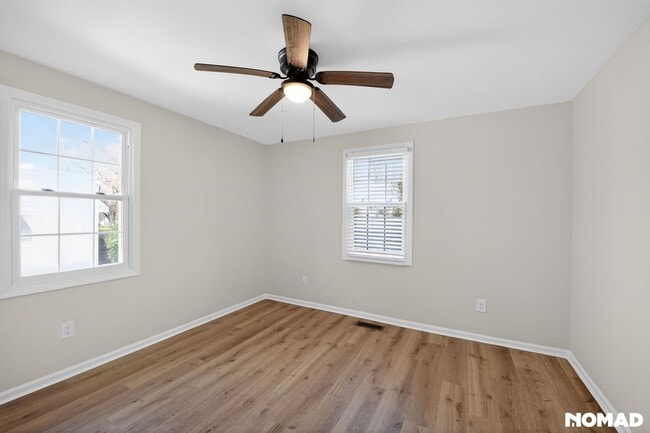 Building Photo - Charming Duplex 2BR + Upstairs 1BR Studio