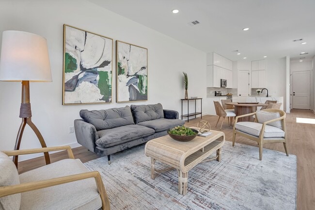 Building Photo - 6809 Conley St