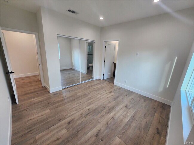 Building Photo - 7126 Matilija Ave