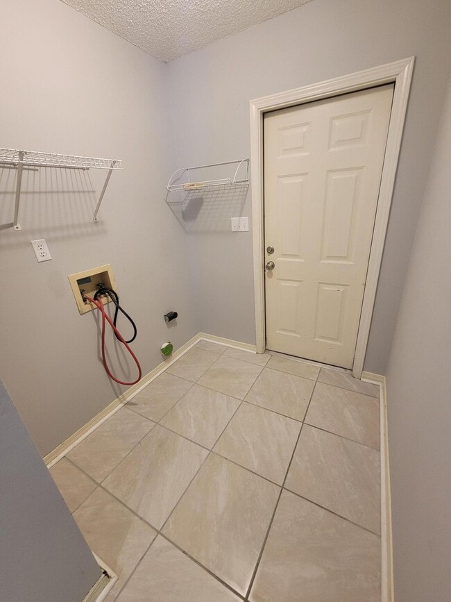 Building Photo - 2734 Rambler Ct