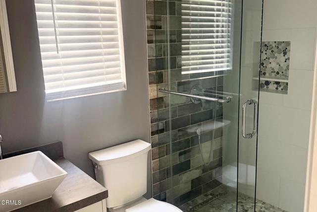 Building Photo - 214 42nd St