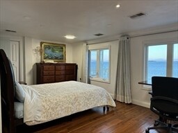 Building Photo - 16 Homestead Ave