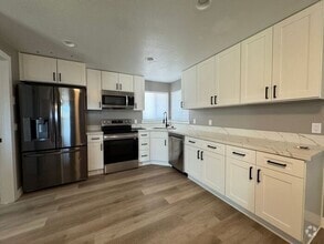 Building Photo - 3 Bed 2 Bath Remodeled Home in North Valleys!