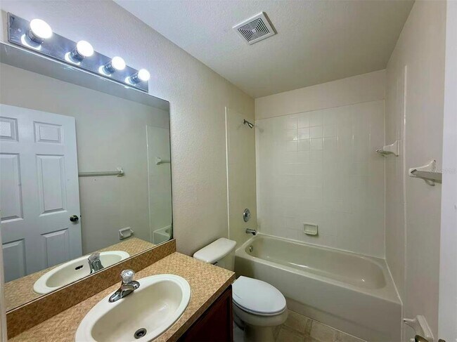 Building Photo - 13832 Dove Wing Ct
