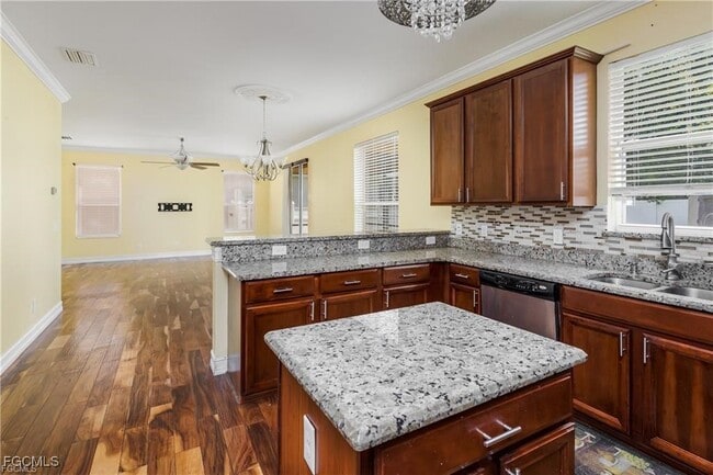 Building Photo - 8134 Silver Birch Way