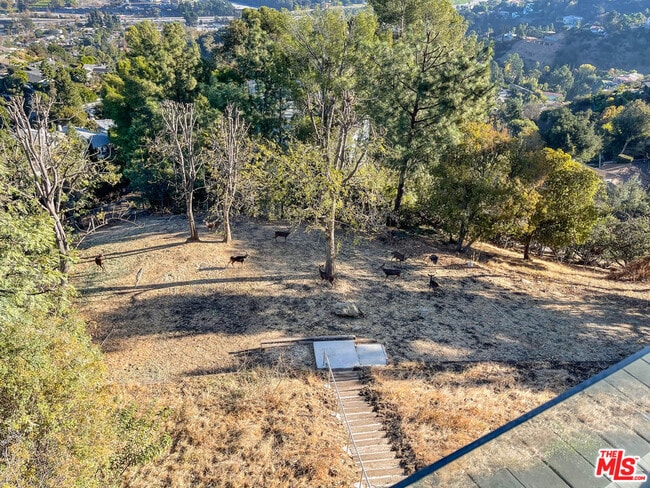 Building Photo - 3212 Wrightwood Dr