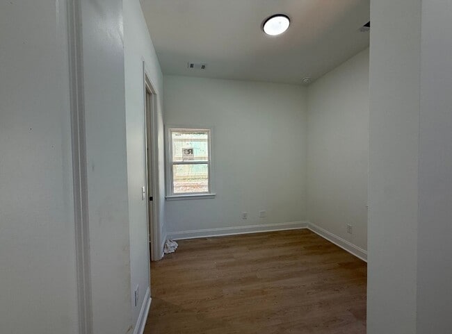 Building Photo - NEW CONSTRUCTION PRE-LEASING FOR AUGUST 2025