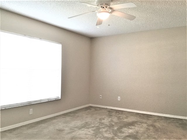 Building Photo - 1056 Condor Pl